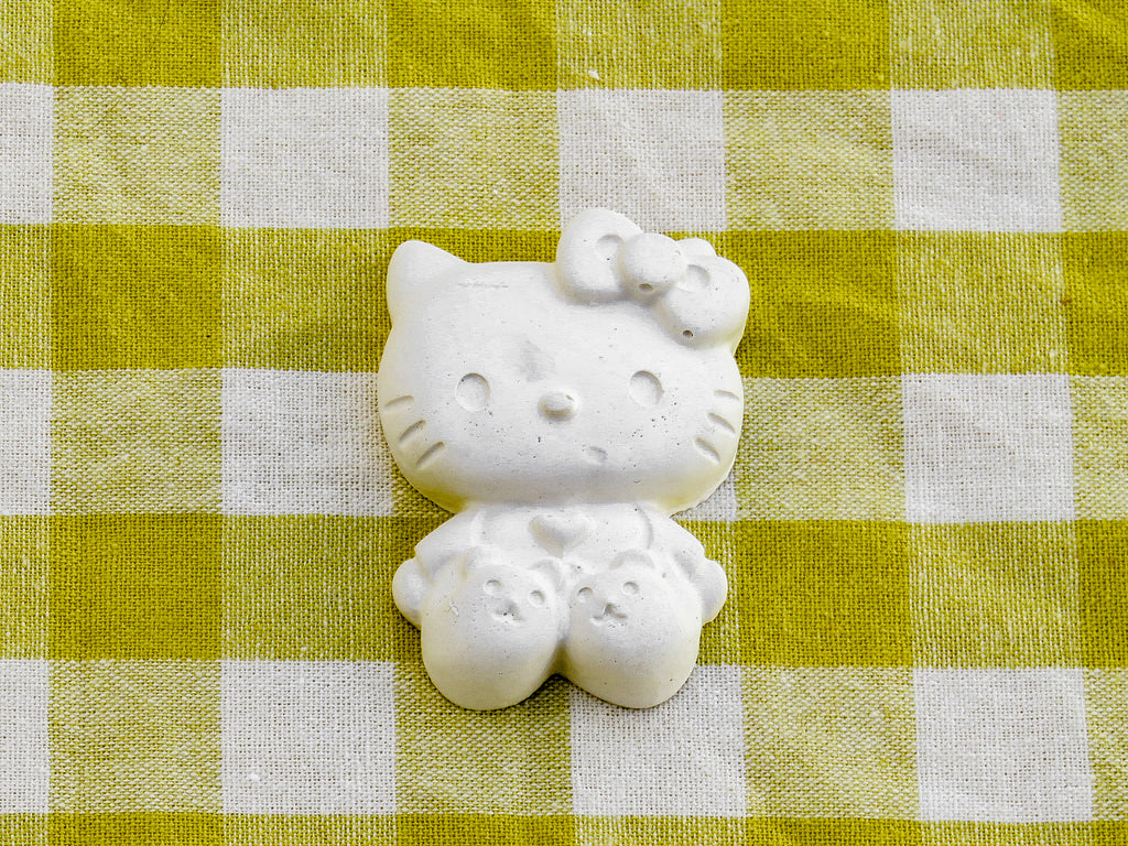Yeso mundo kitty