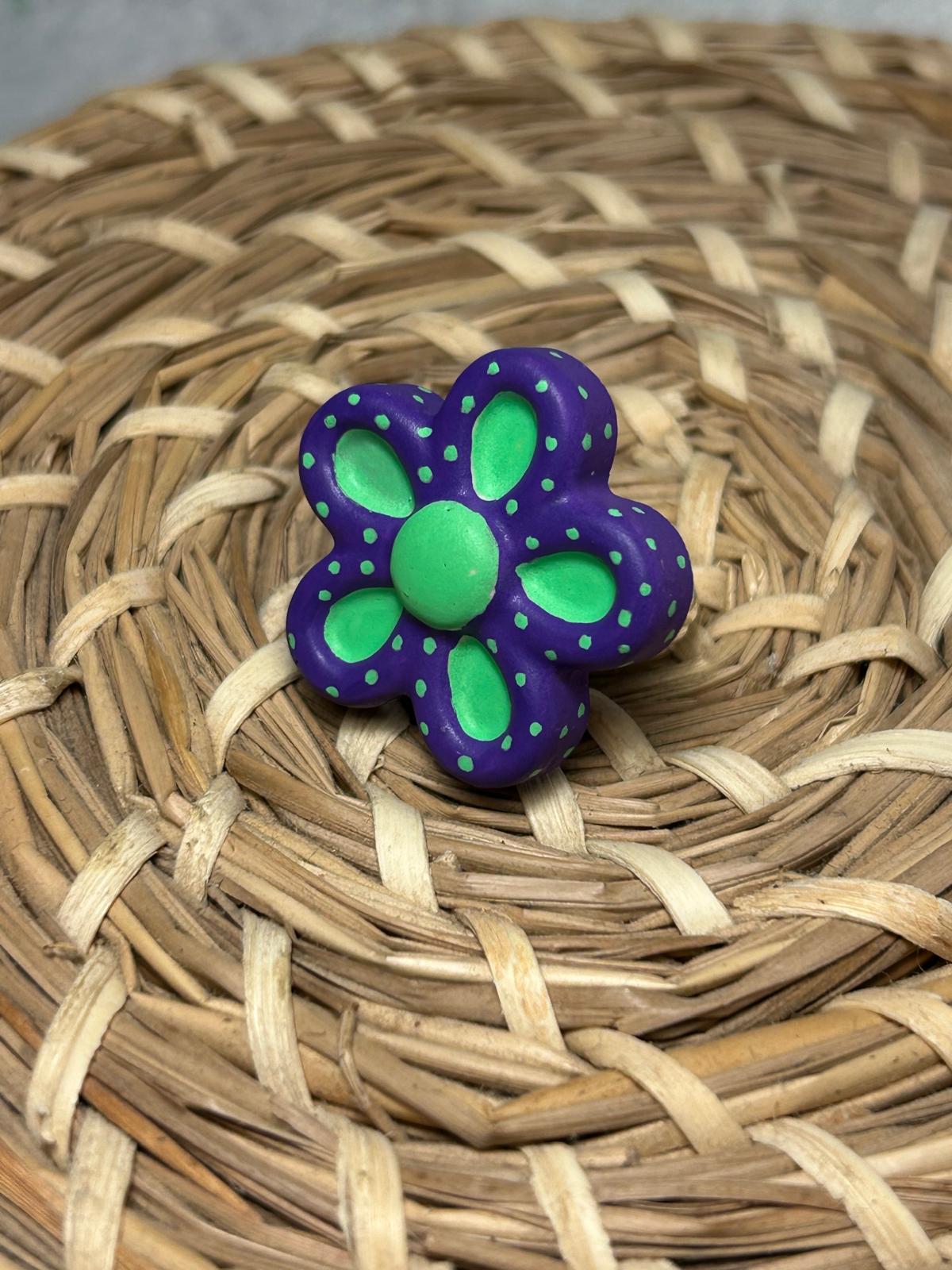 Anillo flor morada y verde
