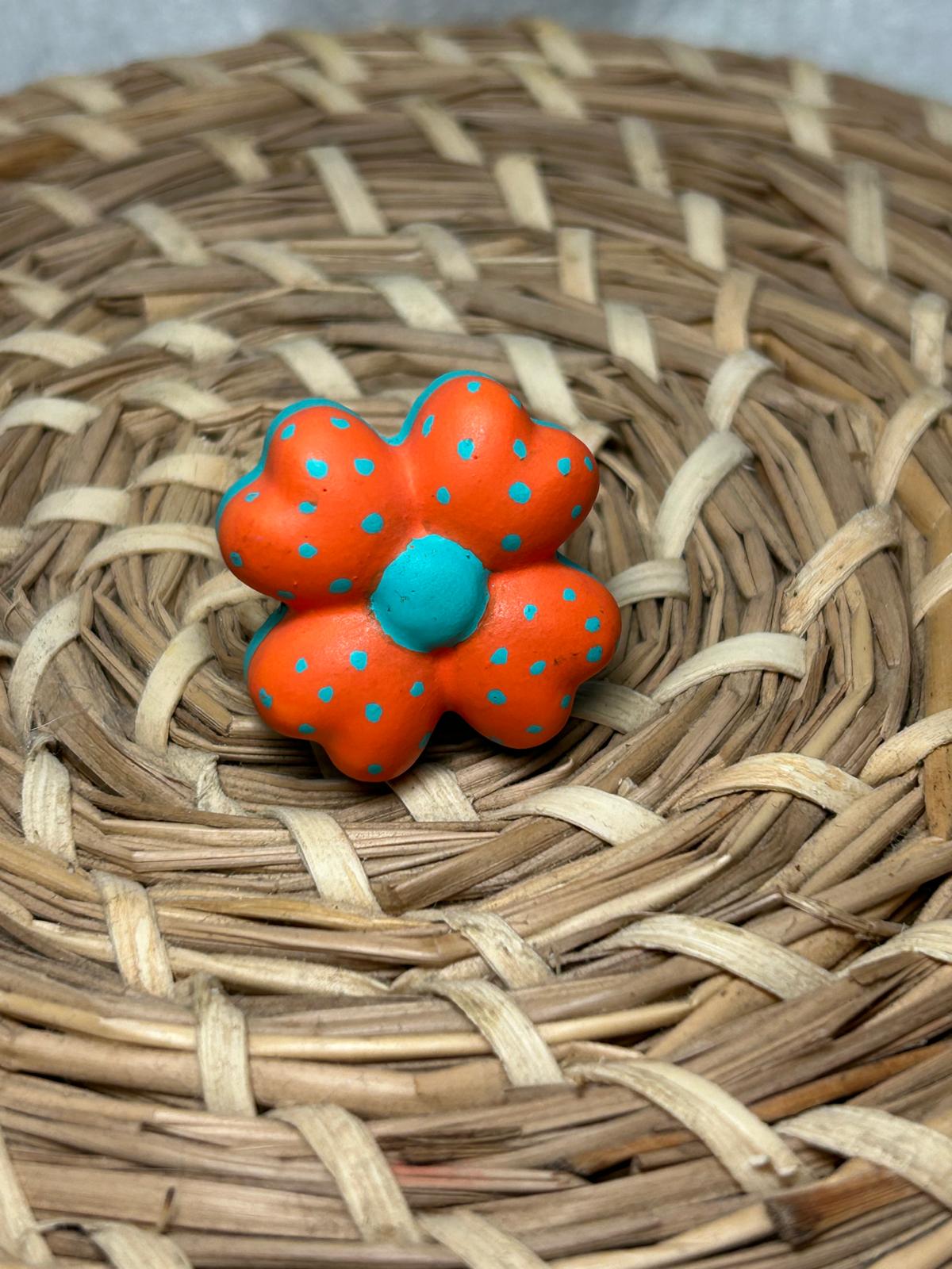 Anillo flor naranja y turquesa