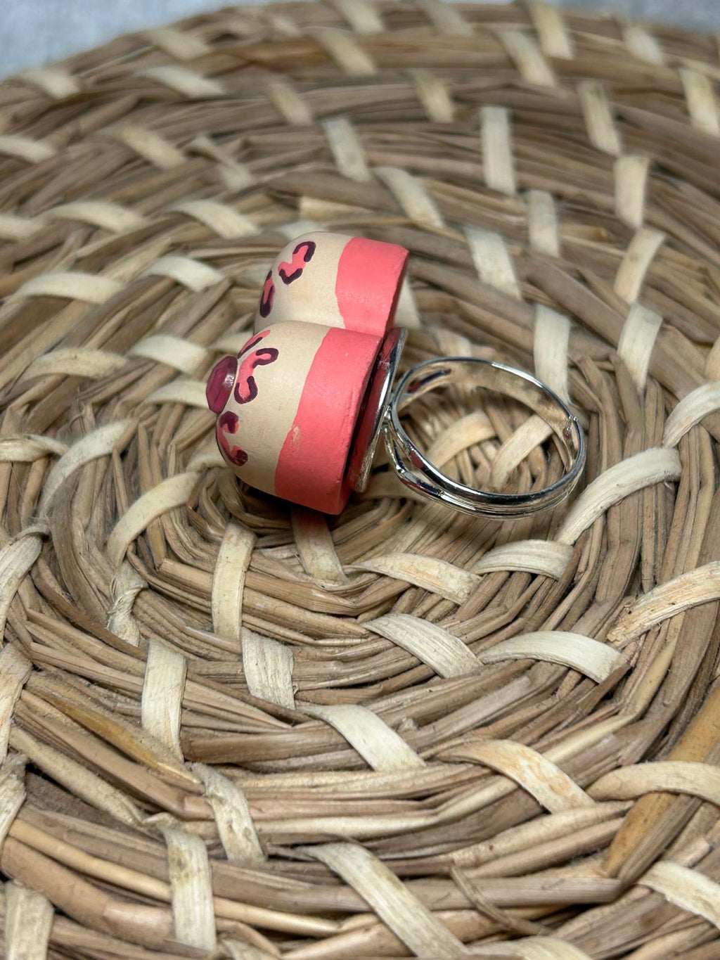 Anillo corazón blanco leopardo